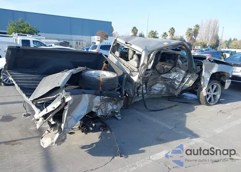 2000 Chevrolet Silverado 1500 Lt from USA, damaged, VIN 2GCEC19T2Y1140521